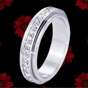 925 STERLING RING WHITE ZIRCON